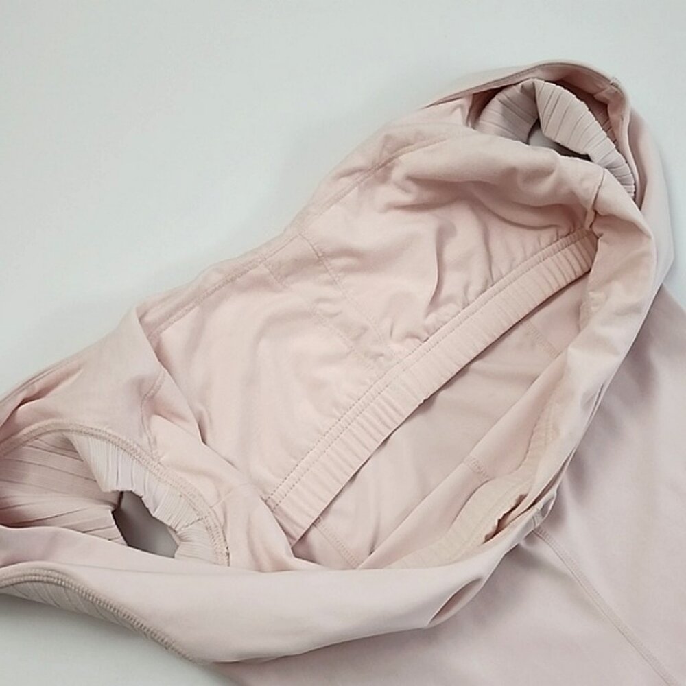 Lululemon Women's Light Pink Bodysuit Scooped Neckline Capped Sleeves Size Small - Picture 10 of 14